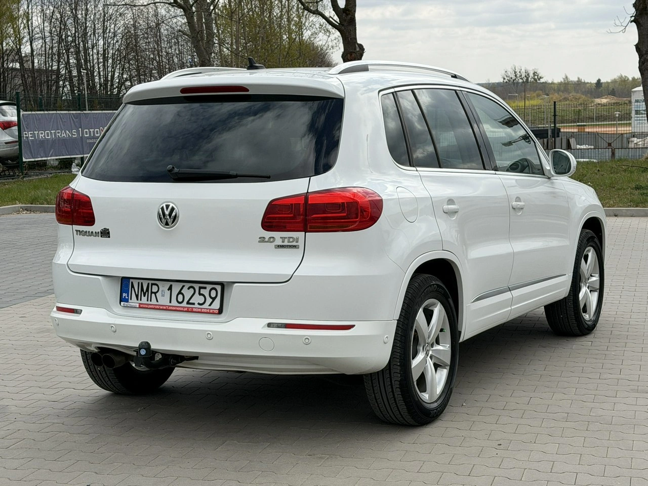 Volkswagen Tiguan - Zdjęcie 11
