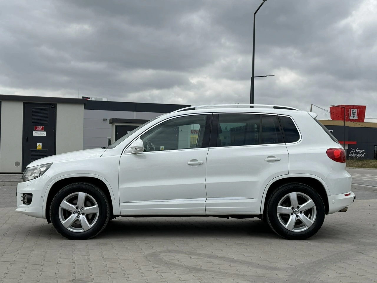 Volkswagen Tiguan - Zdjęcie 6