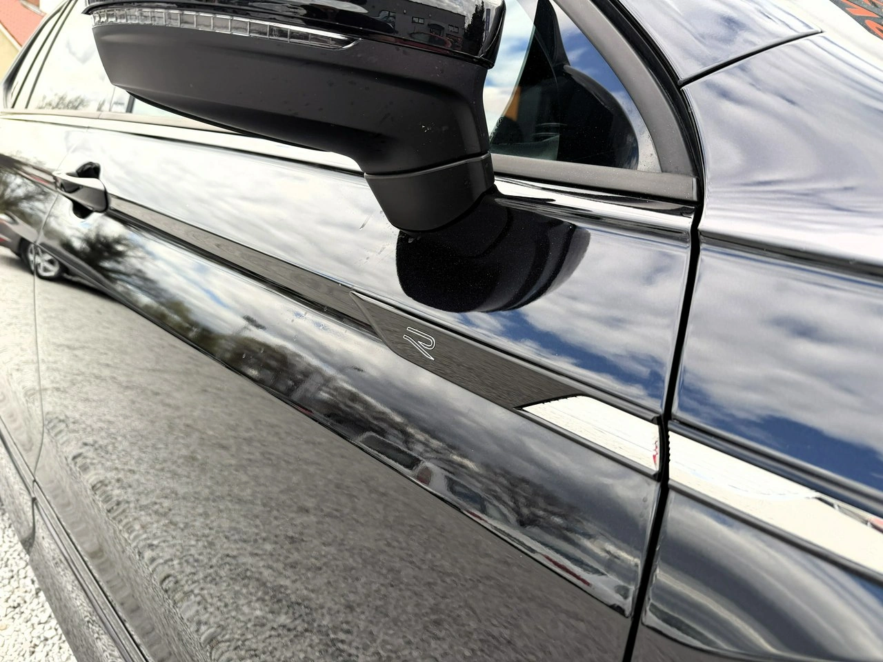 Volkswagen Tiguan Allspace - Zdjęcie 38