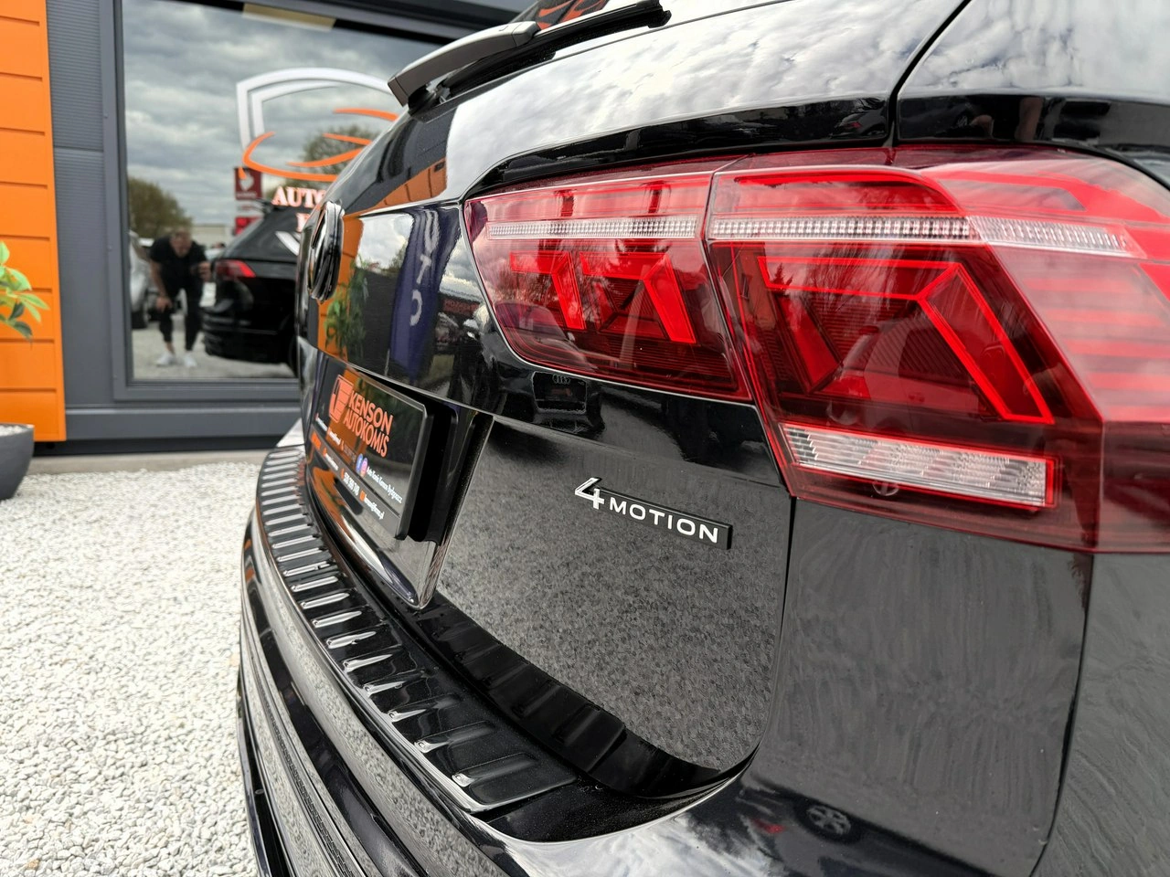Volkswagen Tiguan Allspace - Zdjęcie 38