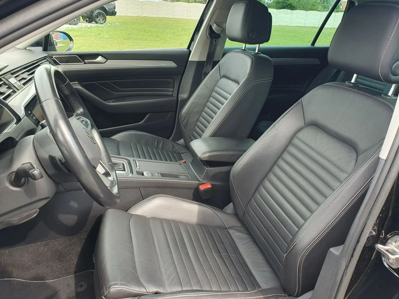 Volkswagen Passat - Zdjęcie 17