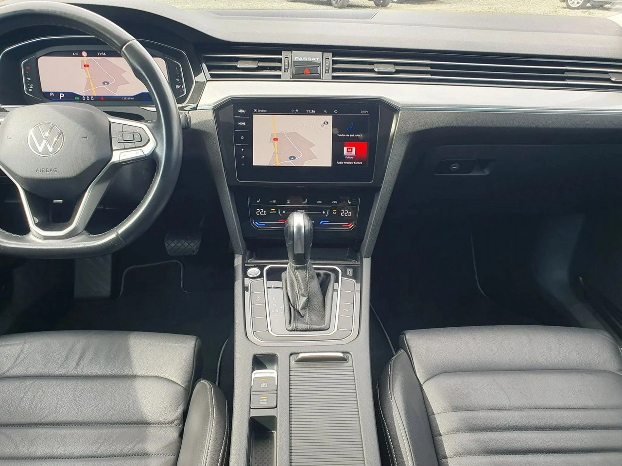 Volkswagen Passat - Zdjęcie 30