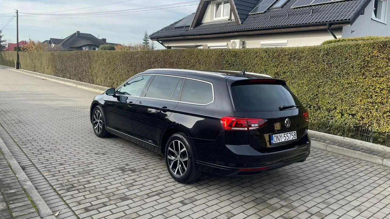 Volkswagen Passat - Zdjęcie 2