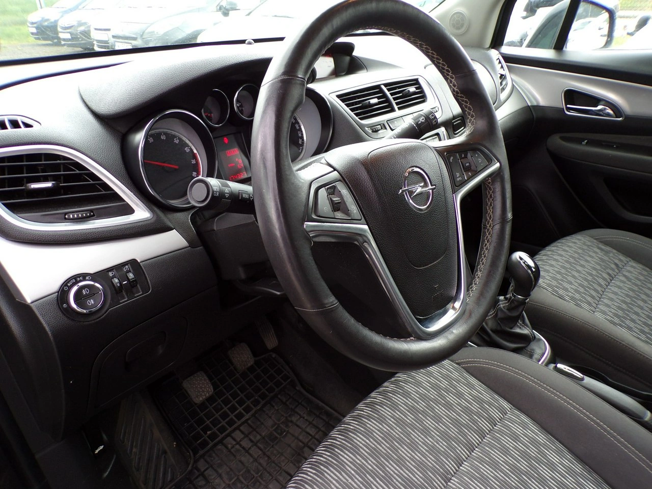 Opel Mokka - Zdjęcie 16