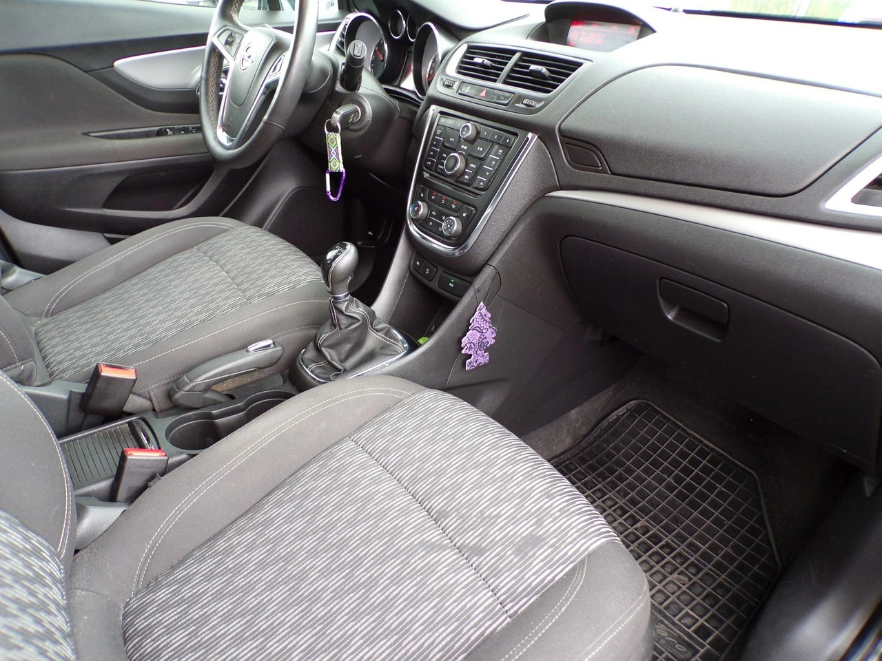 Opel Mokka - Zdjęcie 23