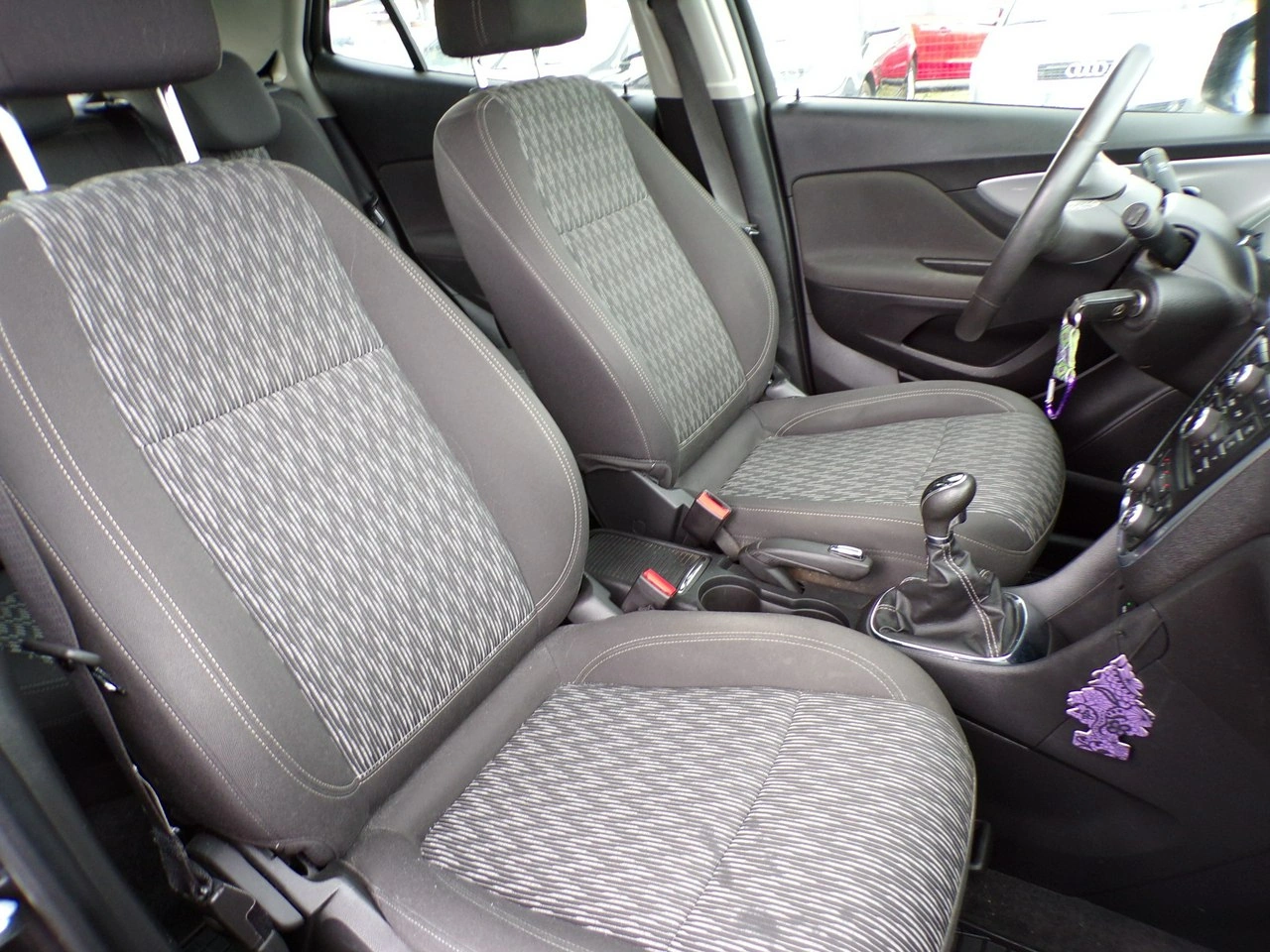 Opel Mokka - Zdjęcie 21