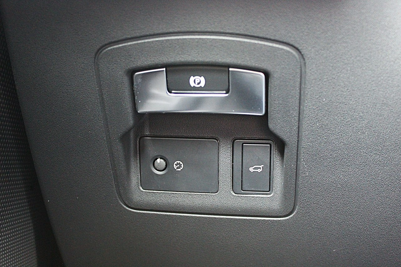 Land Rover Range Rover Velar - Zdjęcie 22