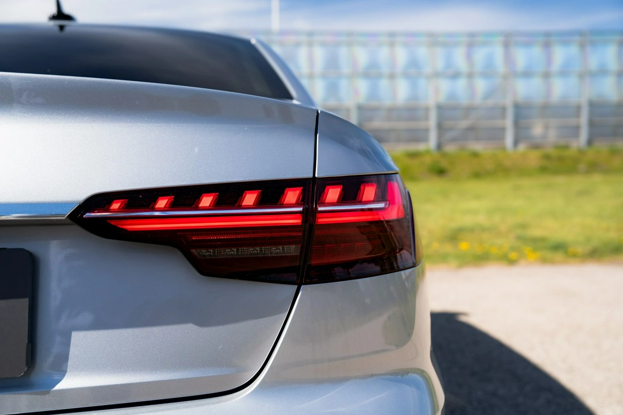 Audi A4 - Zdjęcie 12