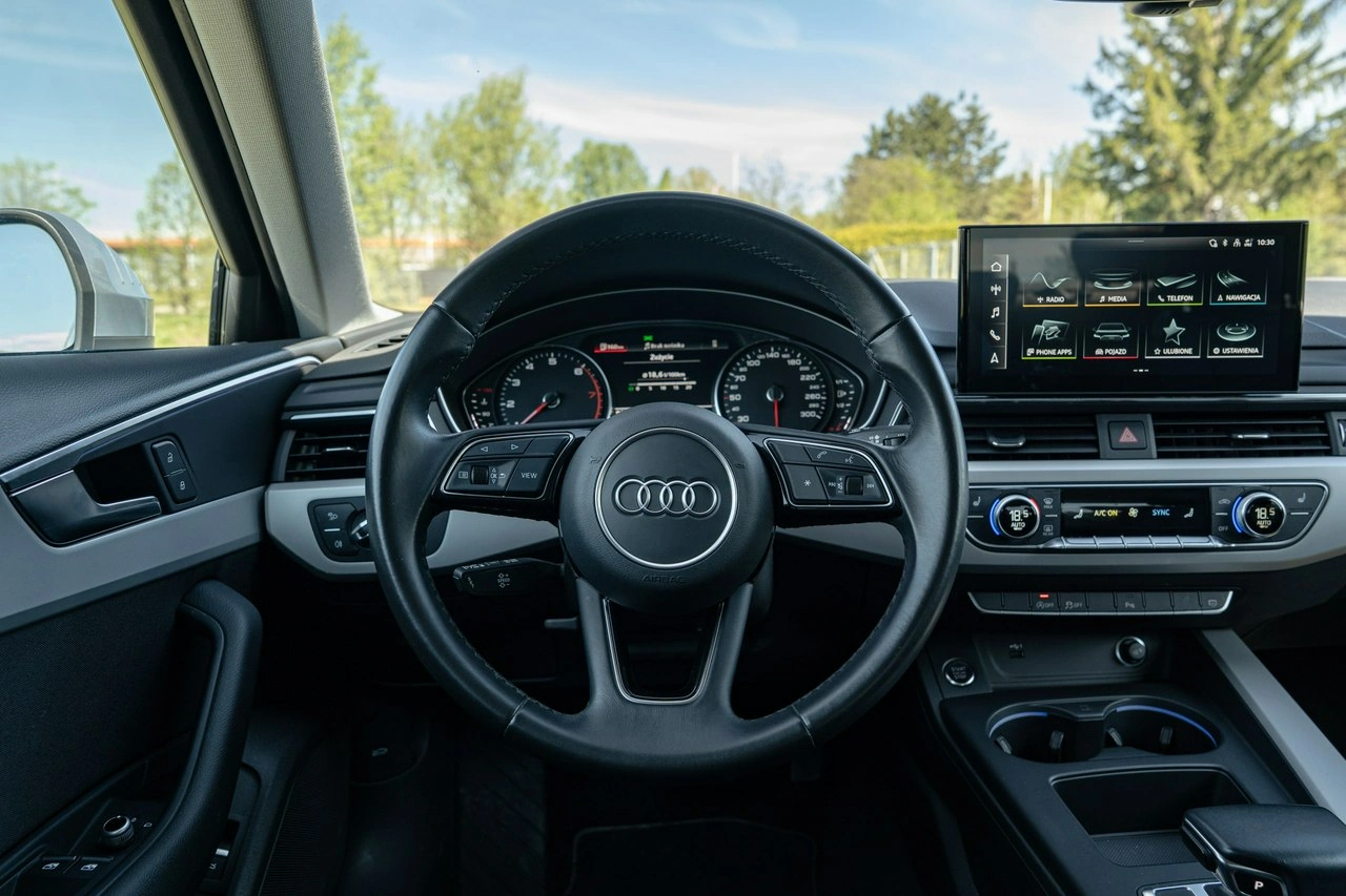 Audi A4 - Zdjęcie 14