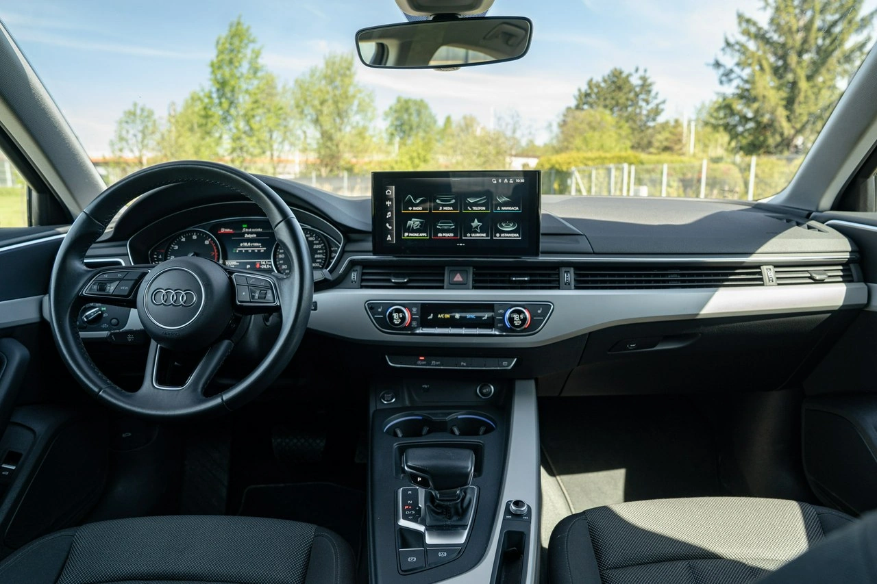 Audi A4 - Zdjęcie 15