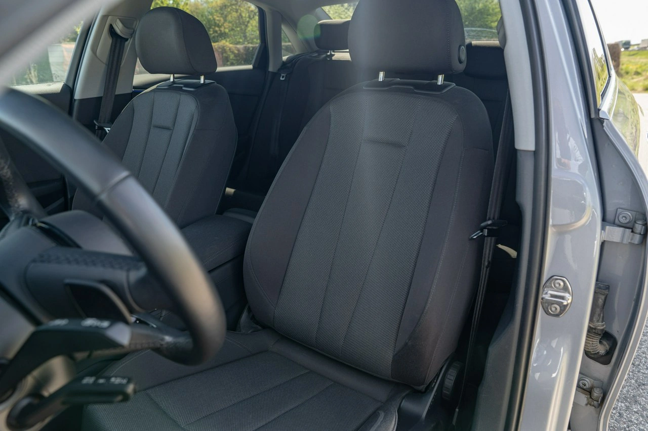 Audi A4 - Zdjęcie 21