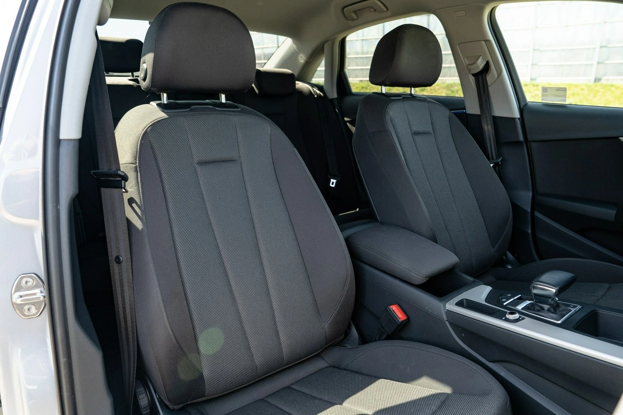 Audi A4 - Zdjęcie 22
