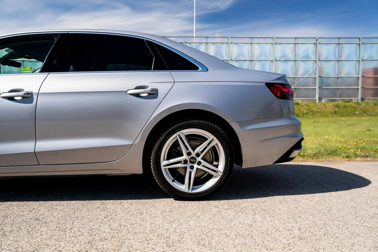 Audi A4 - Zdjęcie 11