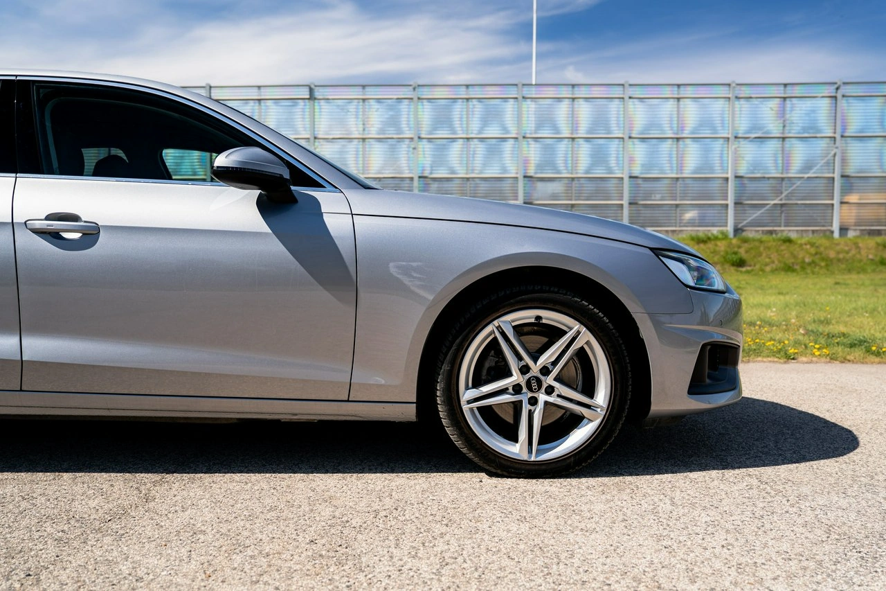 Audi A4 - Zdjęcie 7