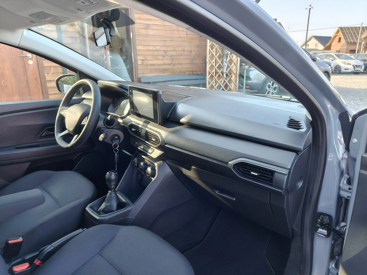 Dacia Sandero - Zdjęcie 19