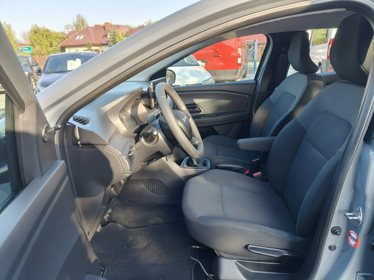 Dacia Sandero - Zdjęcie 6