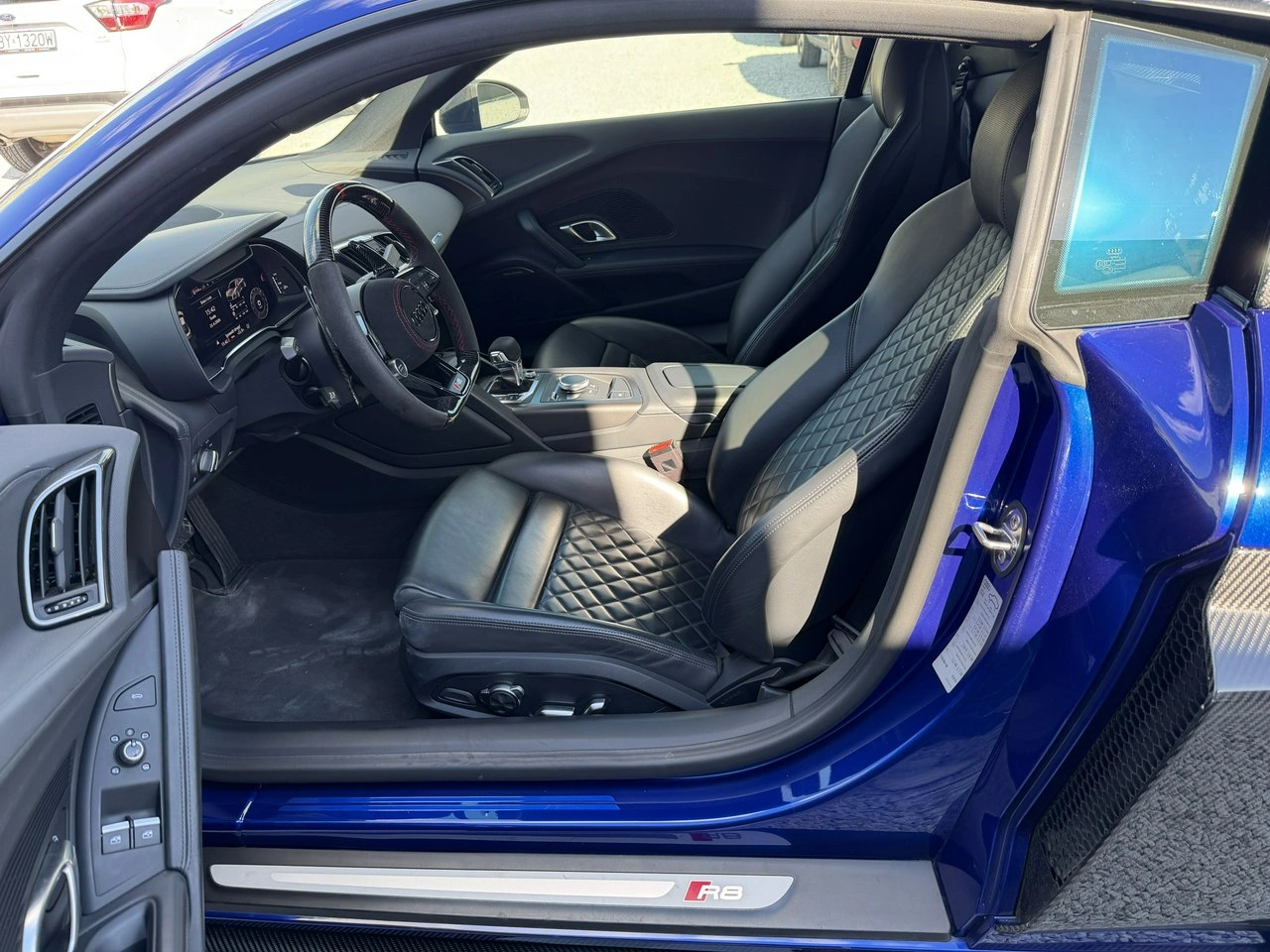 Audi R8 - Zdjęcie 17