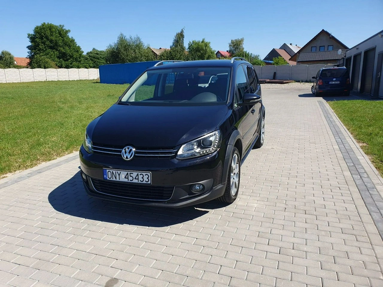 Volkswagen Touran - Zdjęcie 1