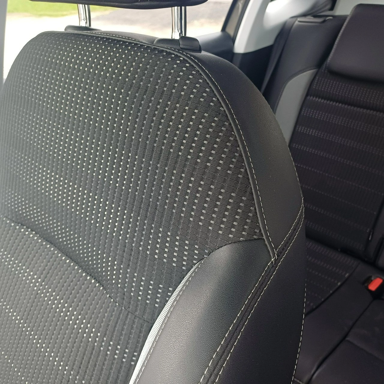 Peugeot 2008 - Zdjęcie 18