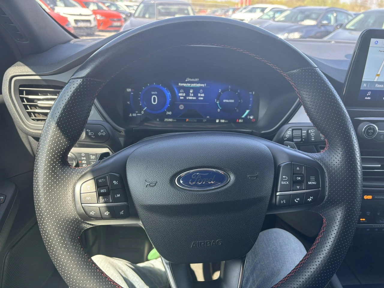 Ford Kuga - Zdjęcie 22