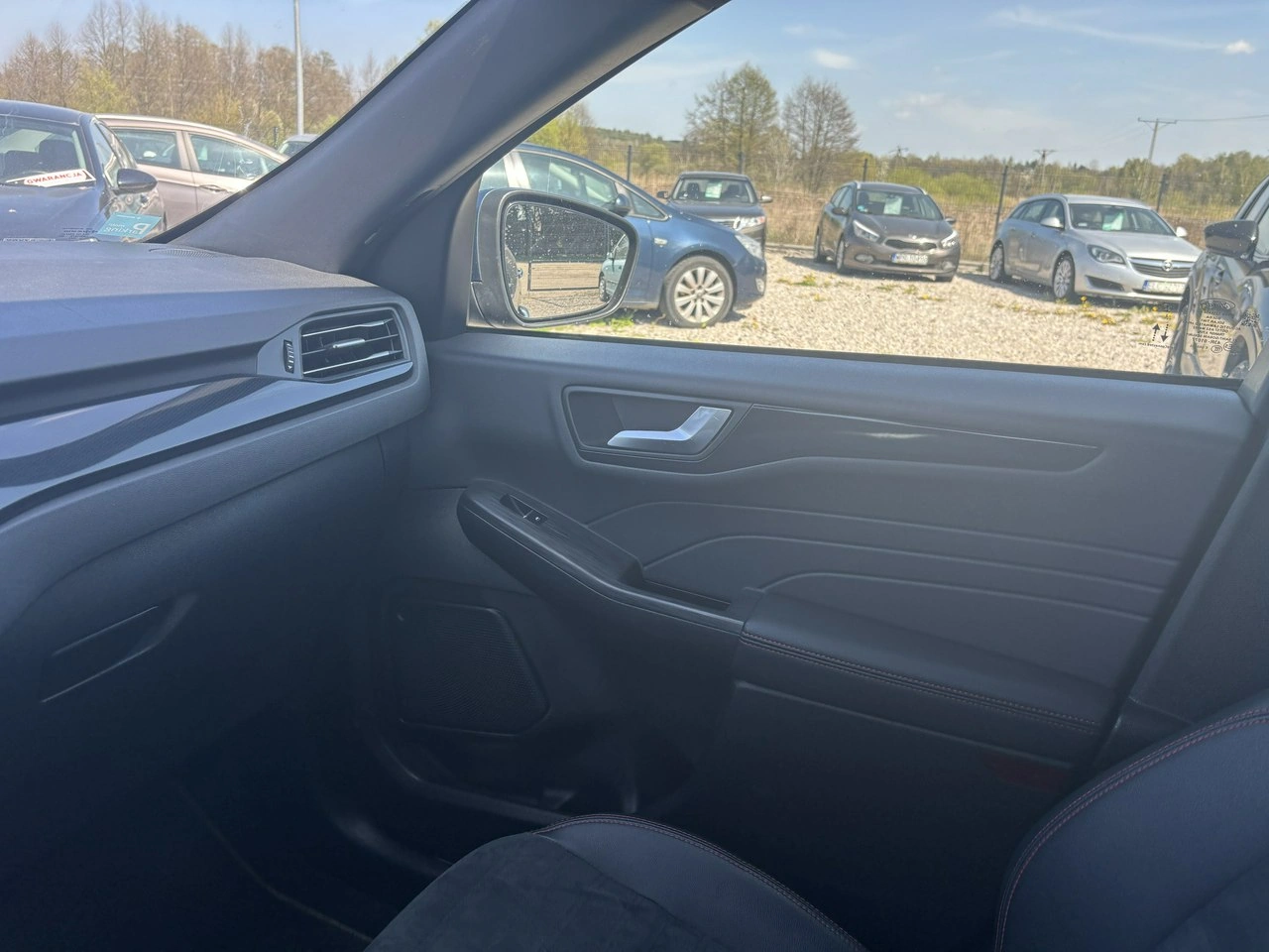 Ford Kuga - Zdjęcie 28