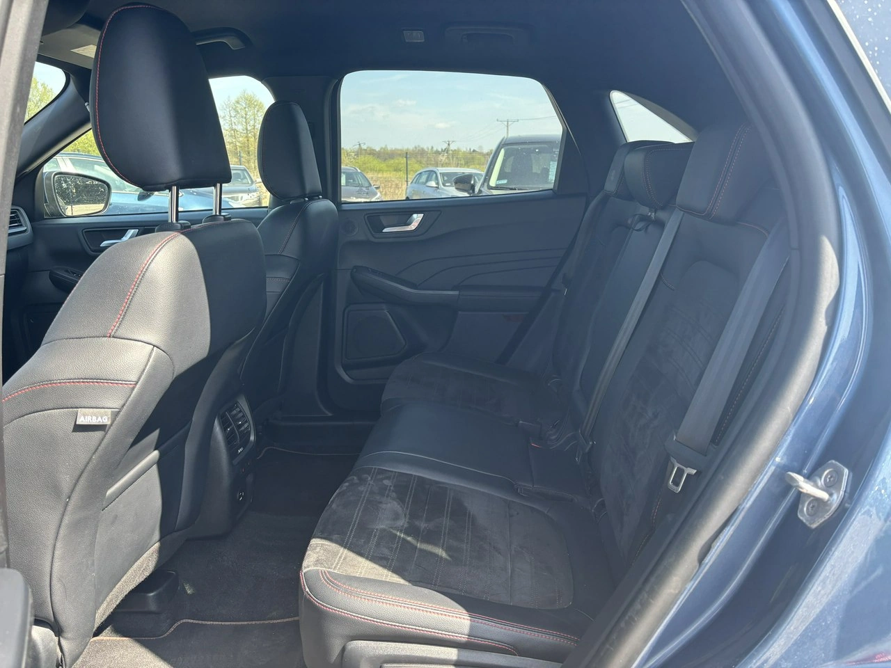 Ford Kuga - Zdjęcie 31