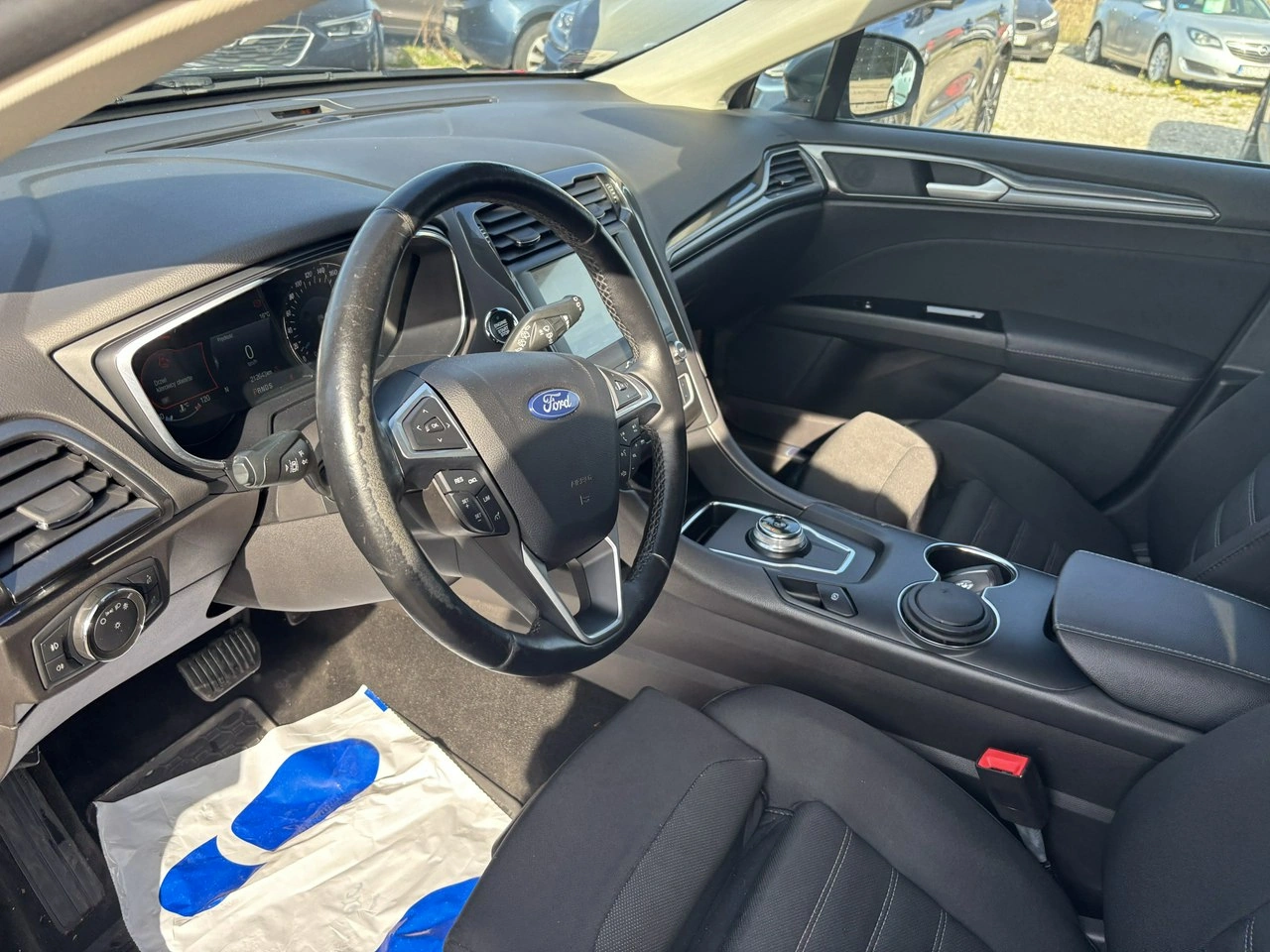 Ford Mondeo - Zdjęcie 21