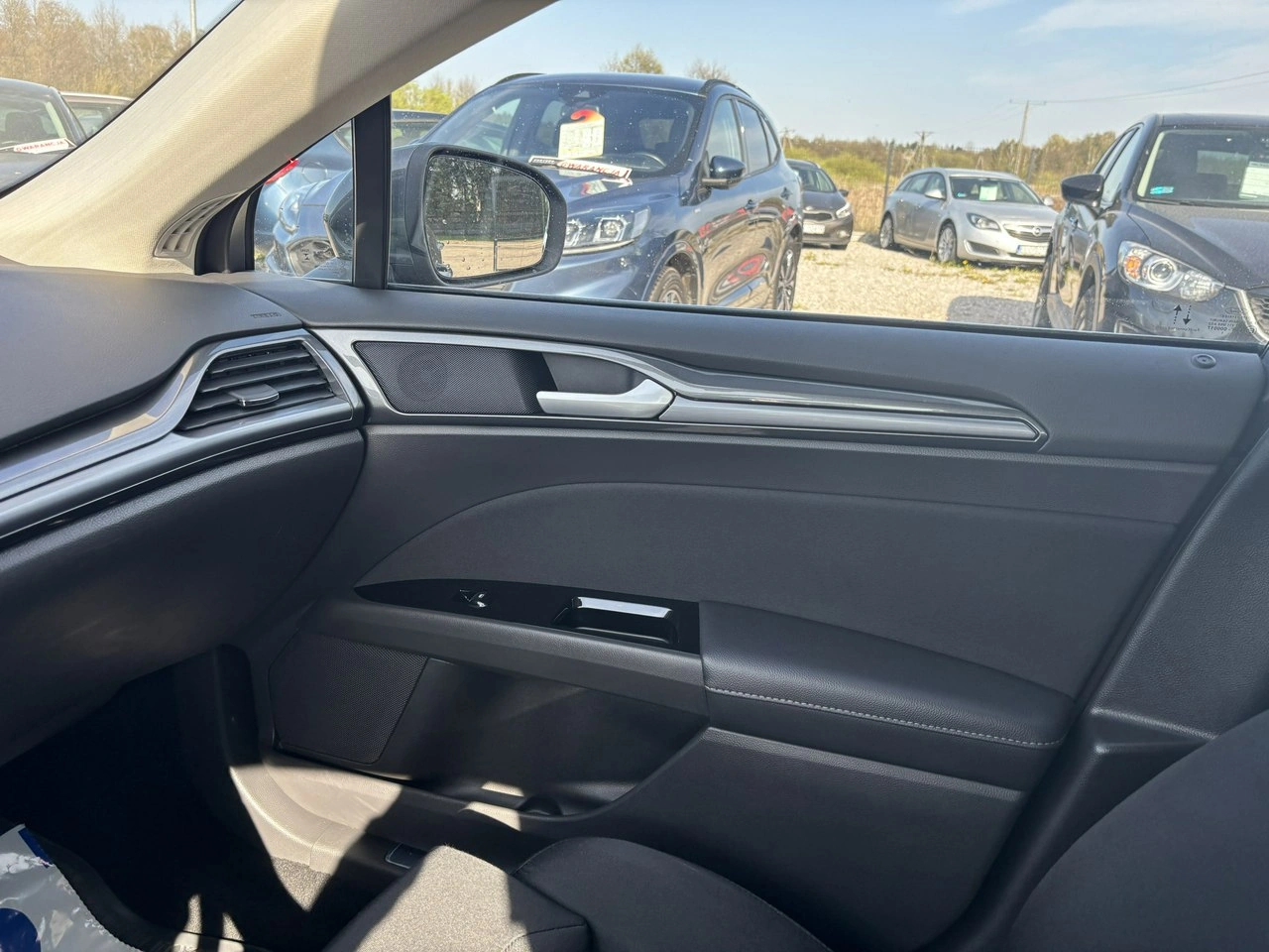 Ford Mondeo - Zdjęcie 32