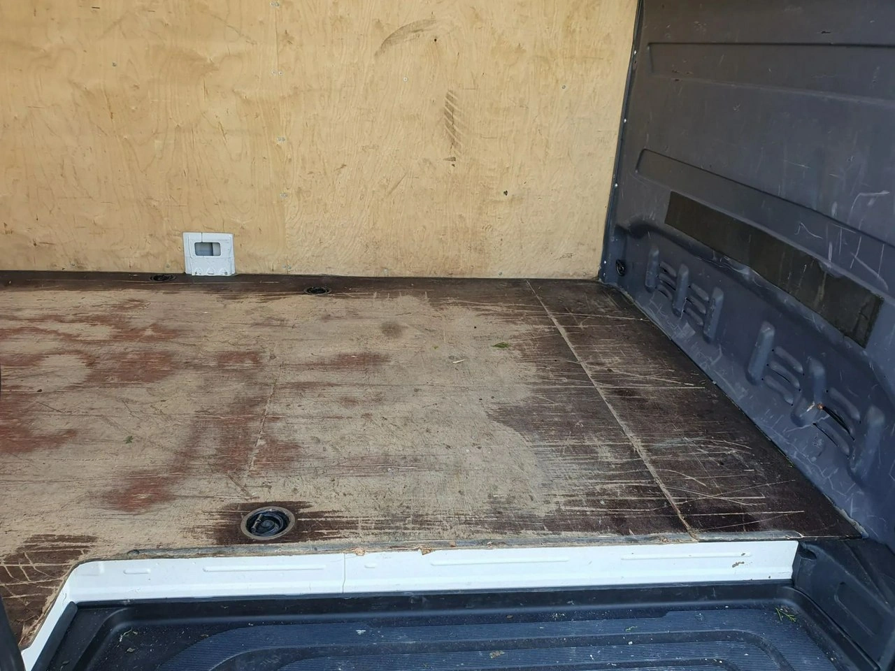 Mercedes Sprinter - Zdjęcie 17