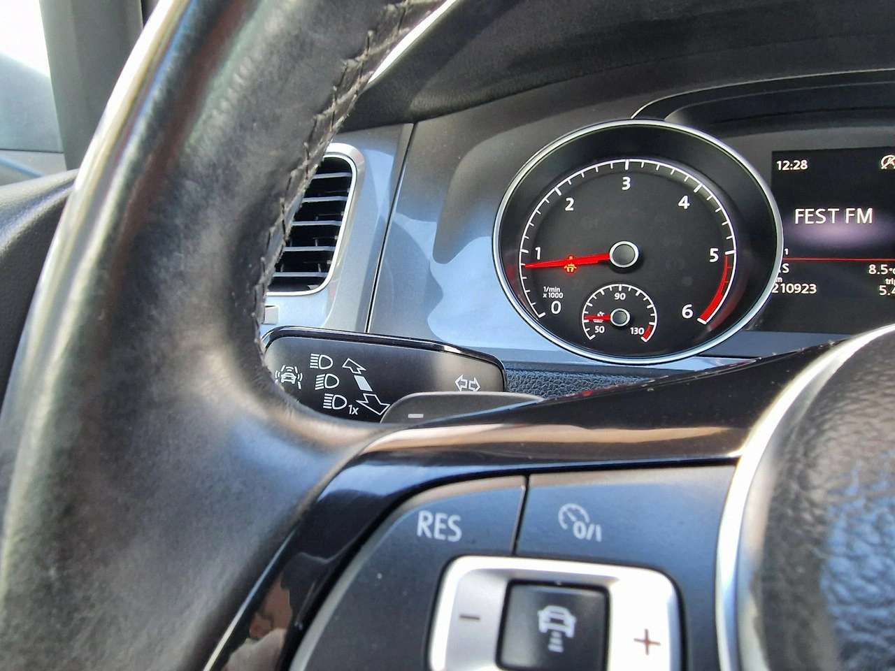 Volkswagen Golf Alltrack - Zdjęcie 37