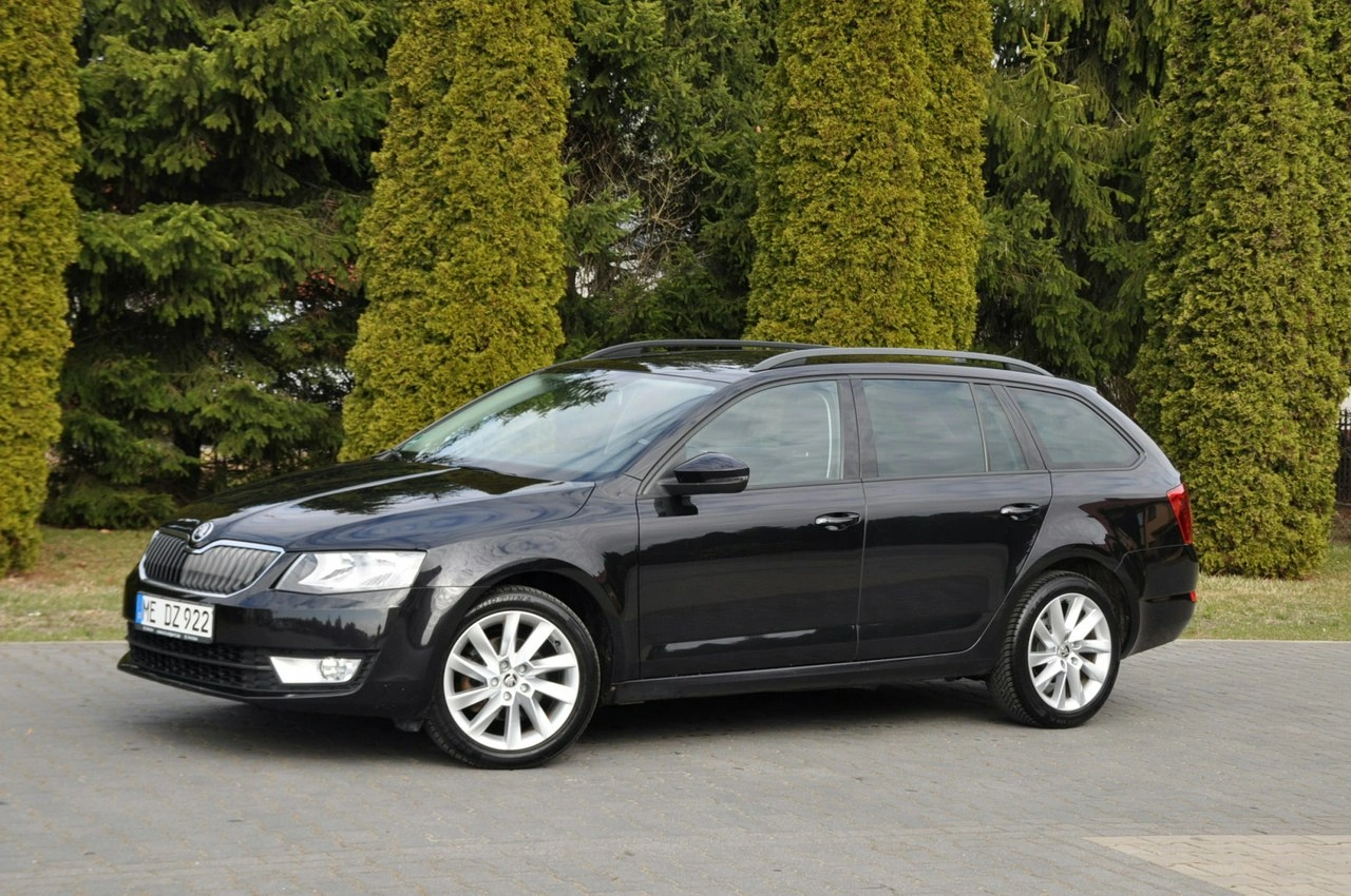 Skoda Octavia - Zdjęcie 10