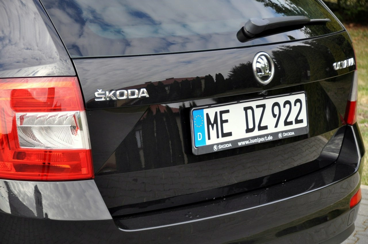 Skoda Octavia - Zdjęcie 15