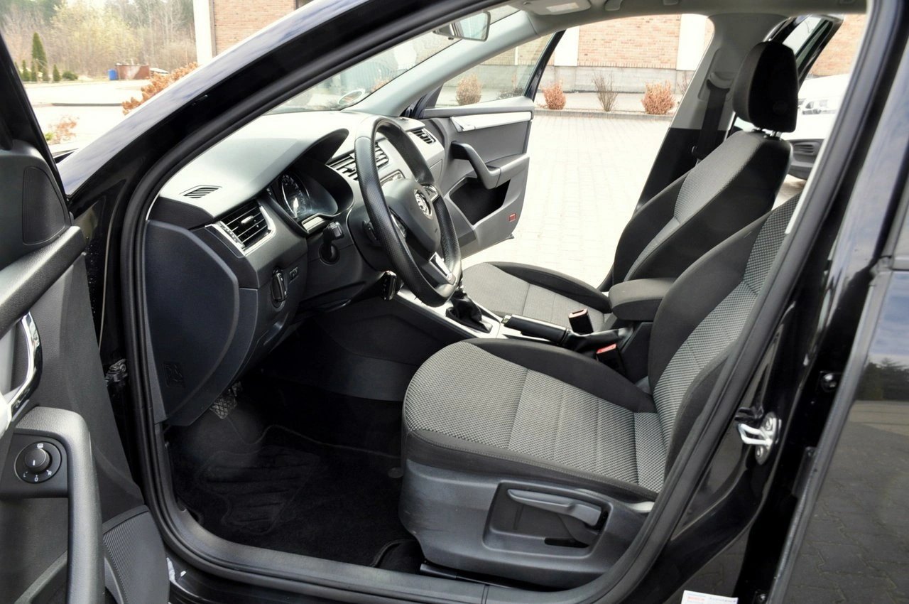Skoda Octavia - Zdjęcie 20