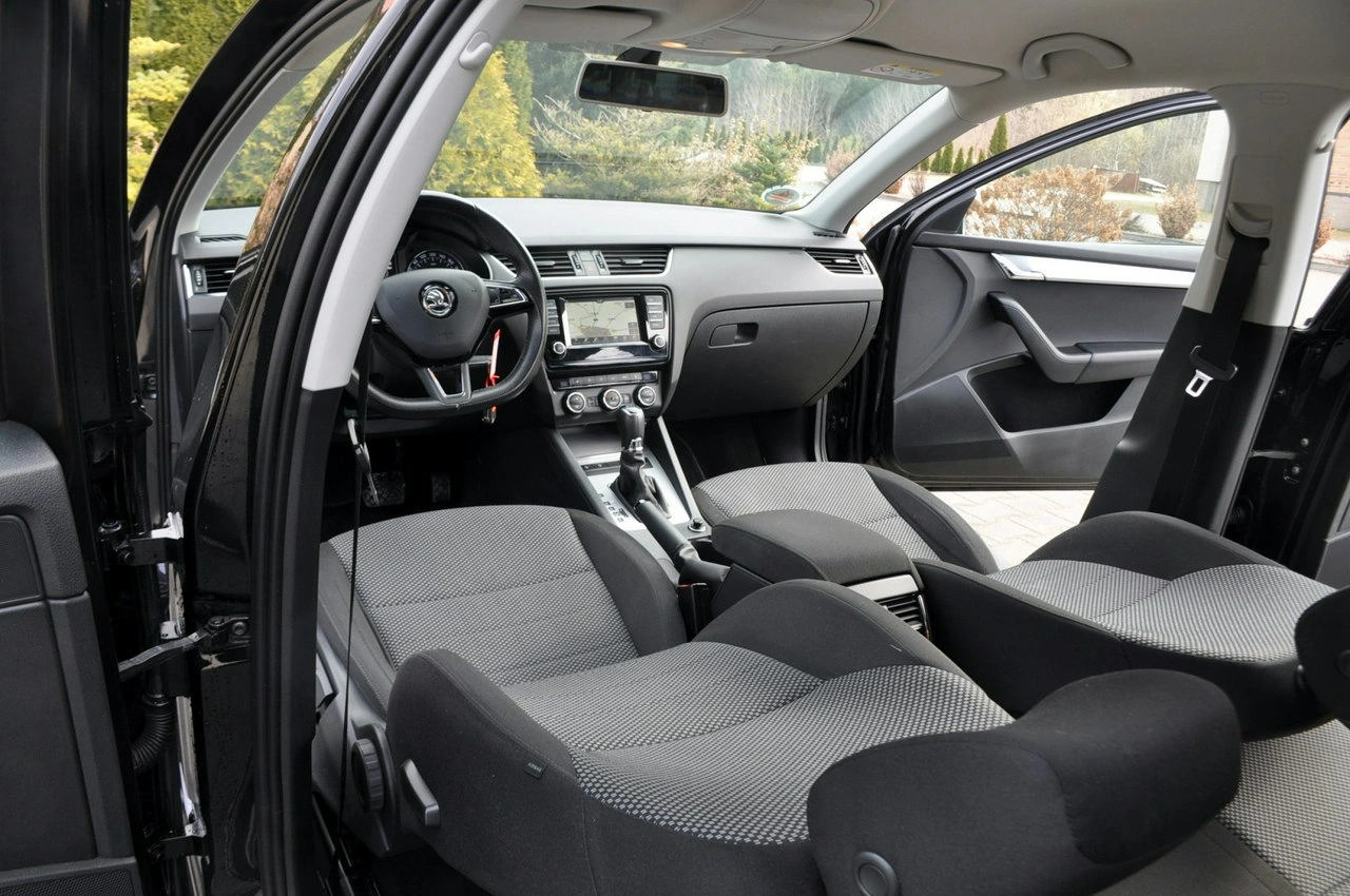 Skoda Octavia - Zdjęcie 26