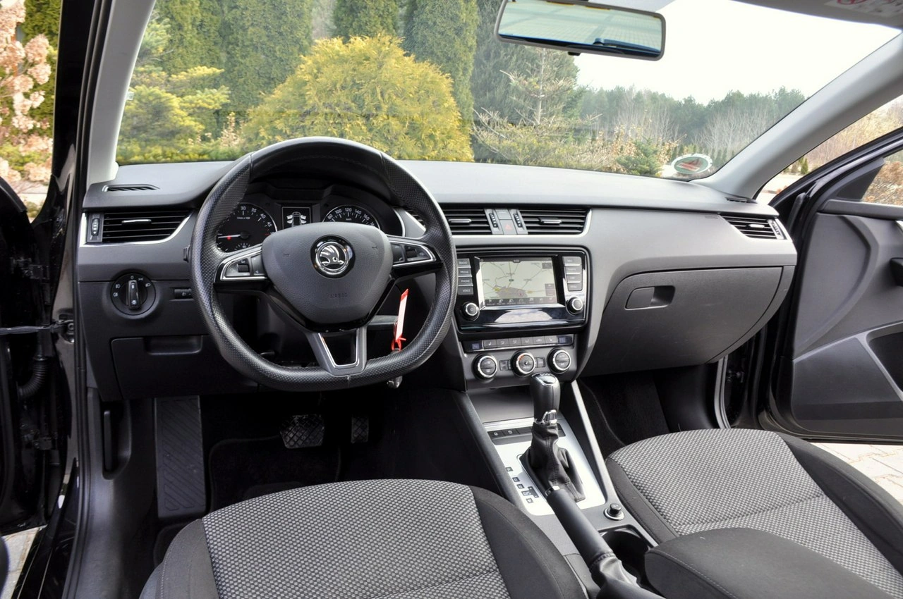 Skoda Octavia - Zdjęcie 27