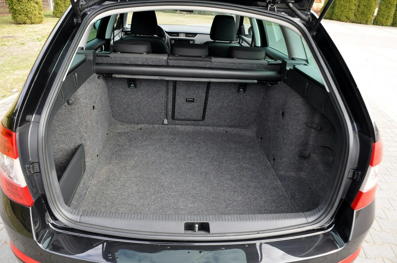 Skoda Octavia - Zdjęcie 37