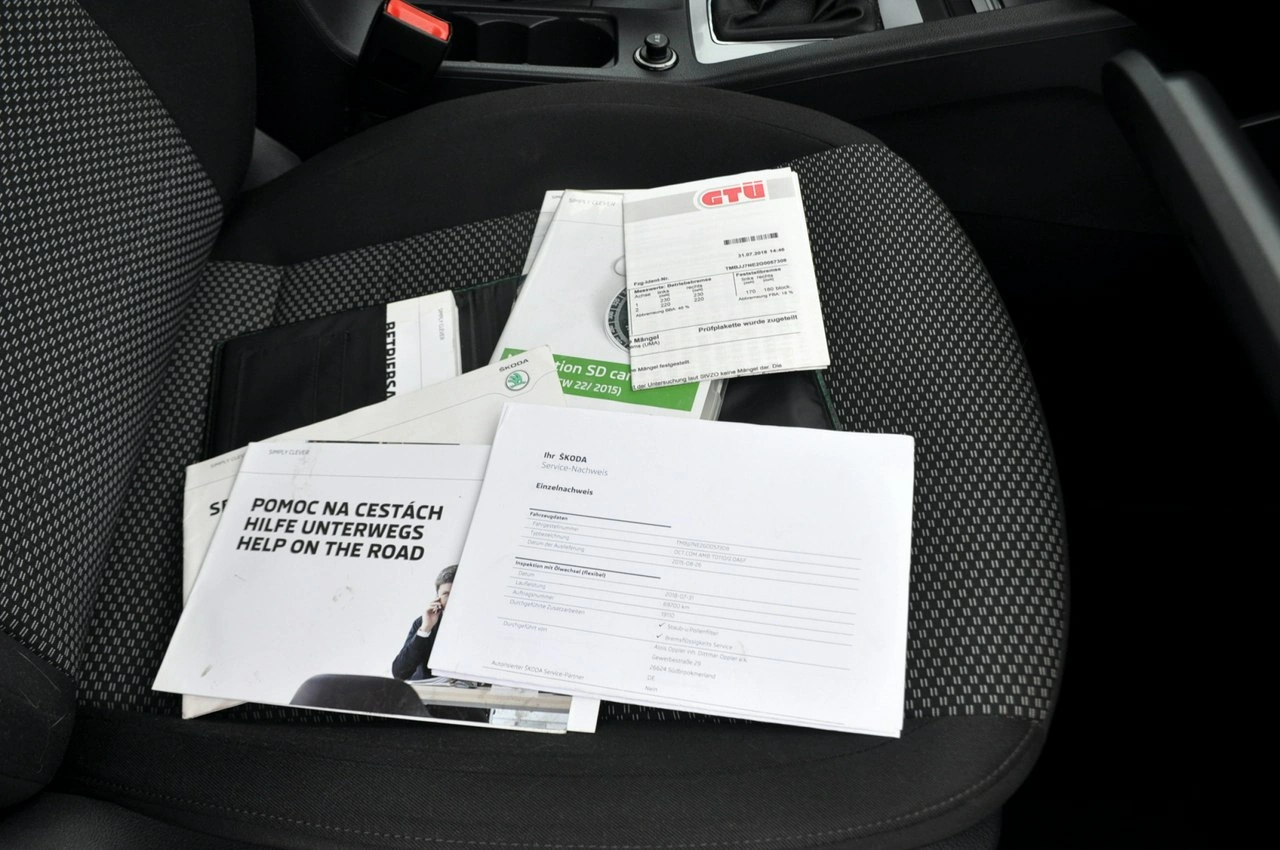 Skoda Octavia - Zdjęcie 39