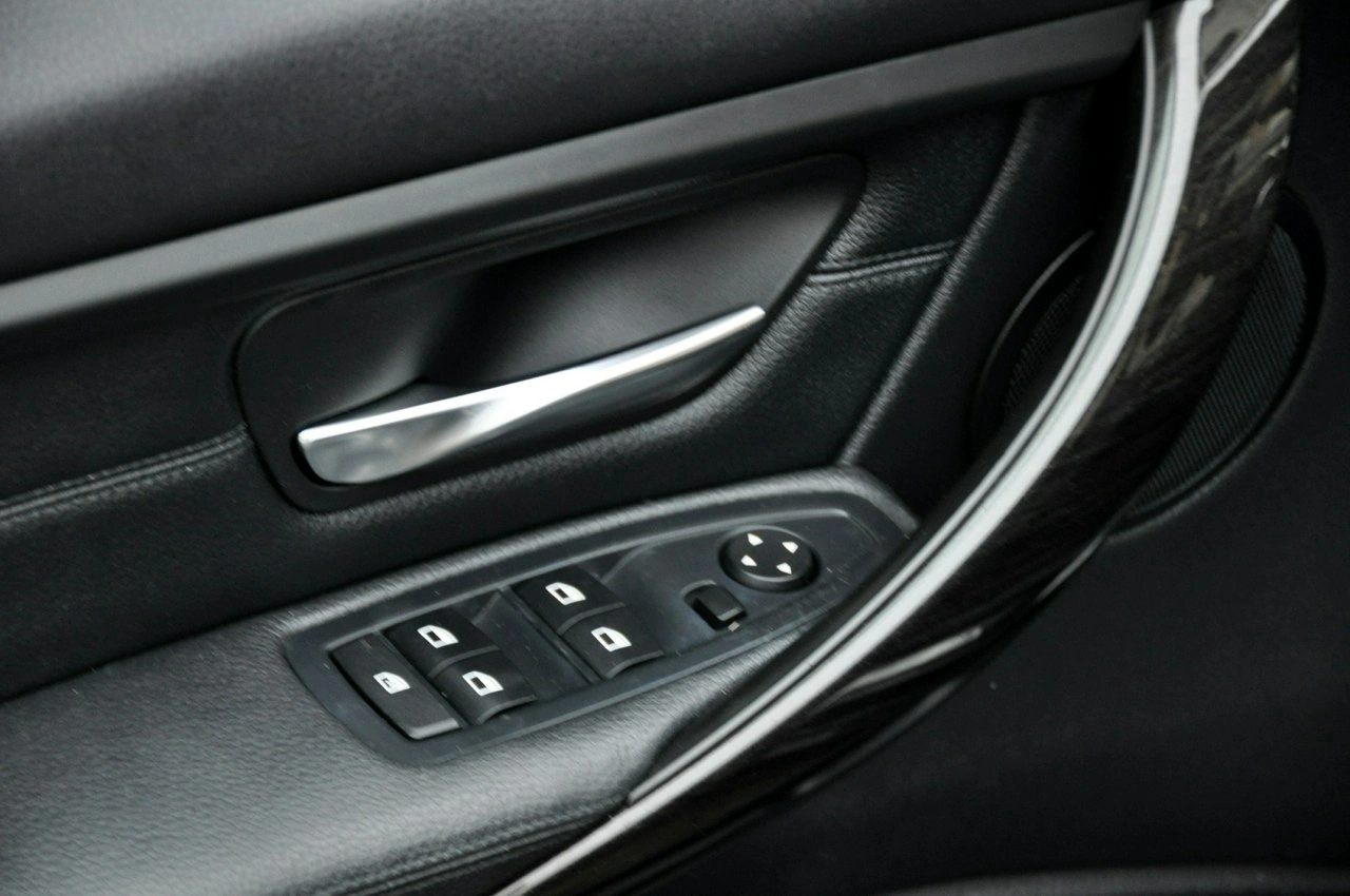 BMW 320 - Zdjęcie 35