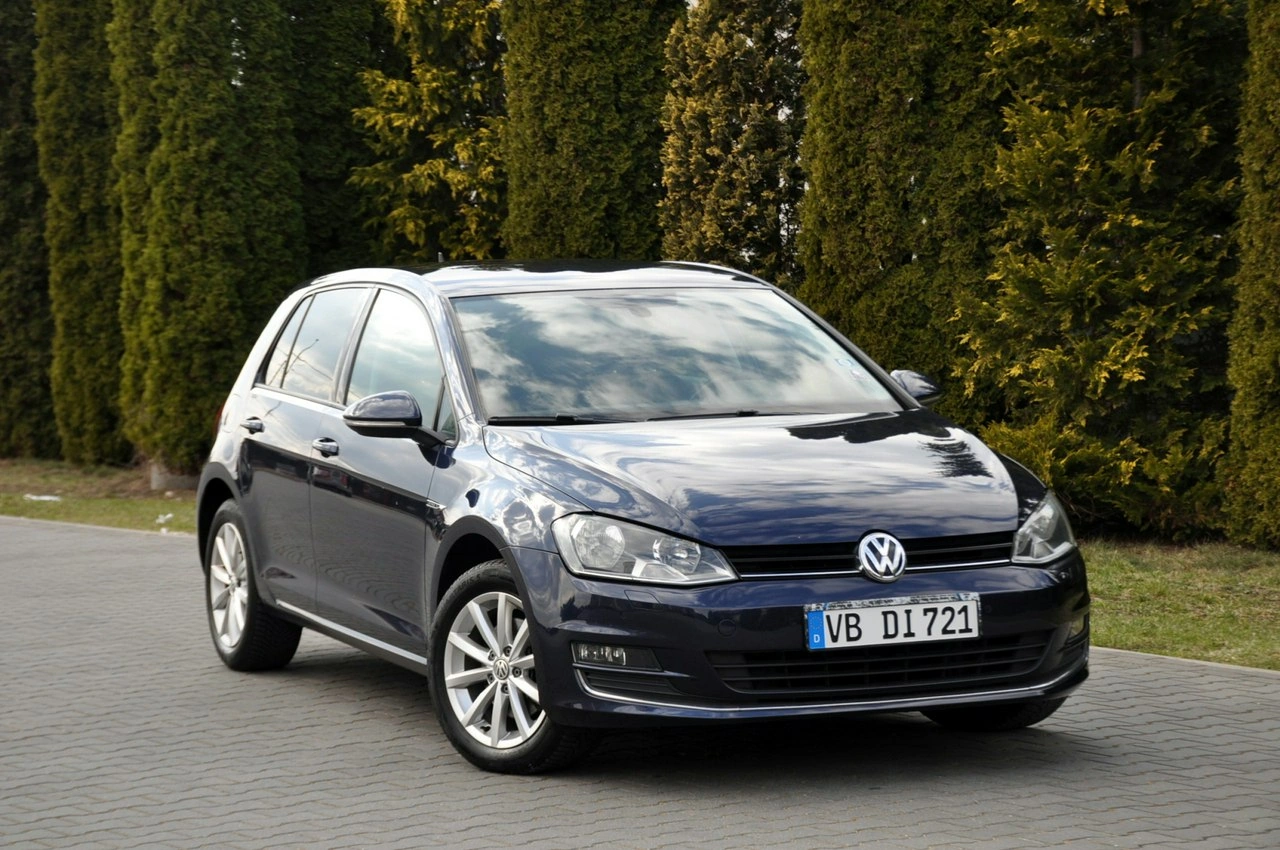 Volkswagen Golf - Zdjęcie 1