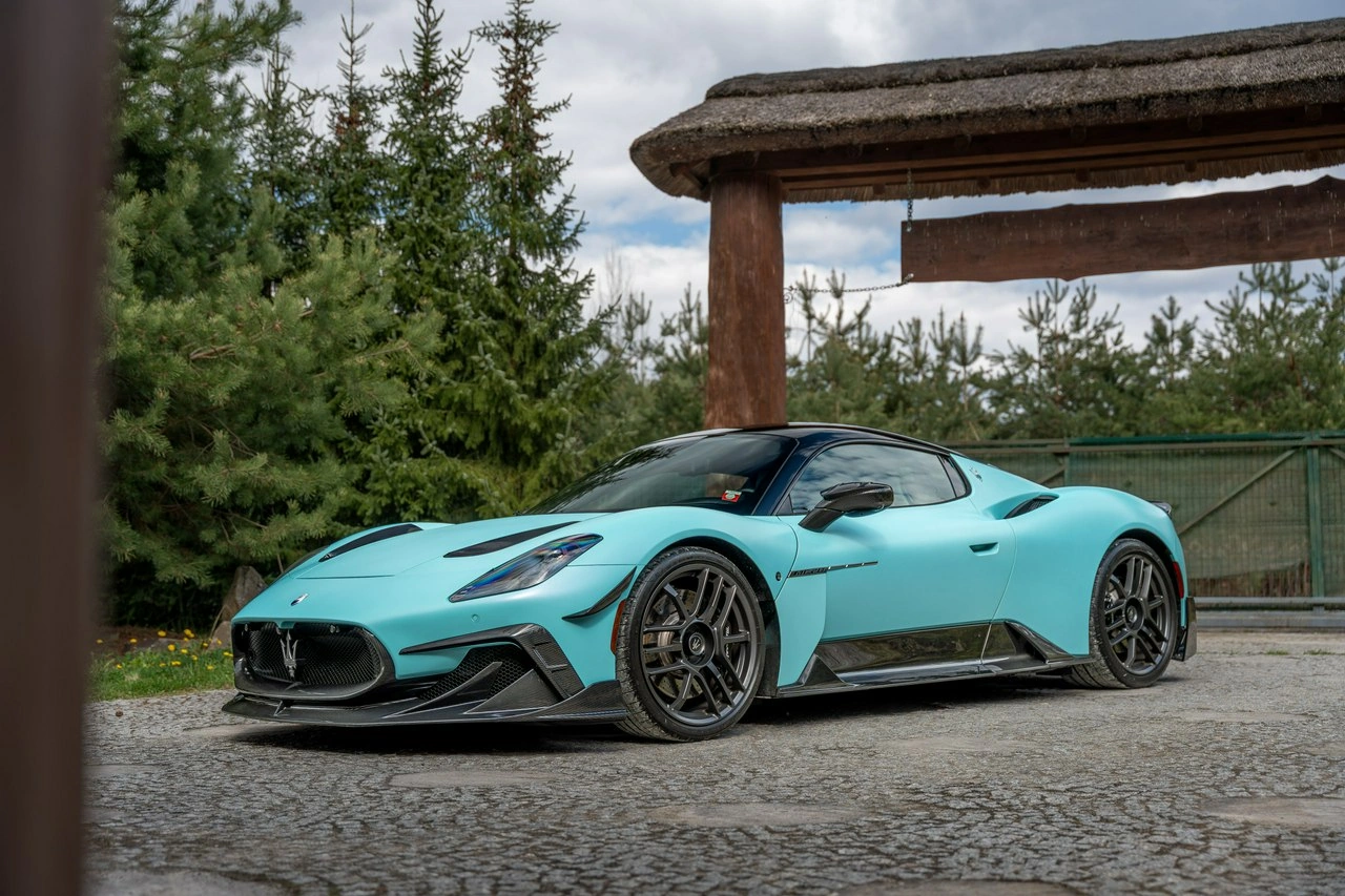 Maserati MC20 - Zdjęcie 11
