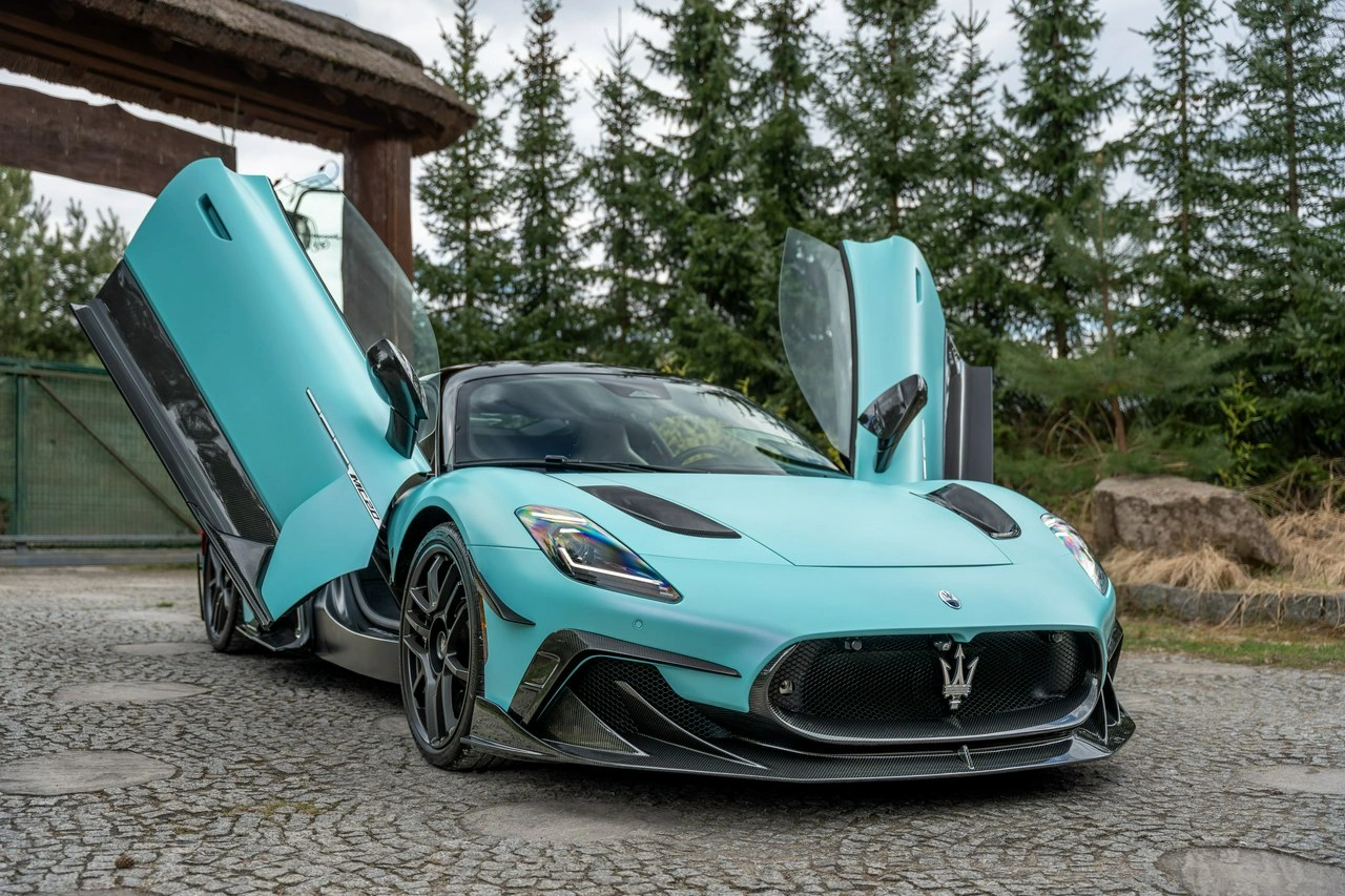 Maserati MC20 - Zdjęcie 25