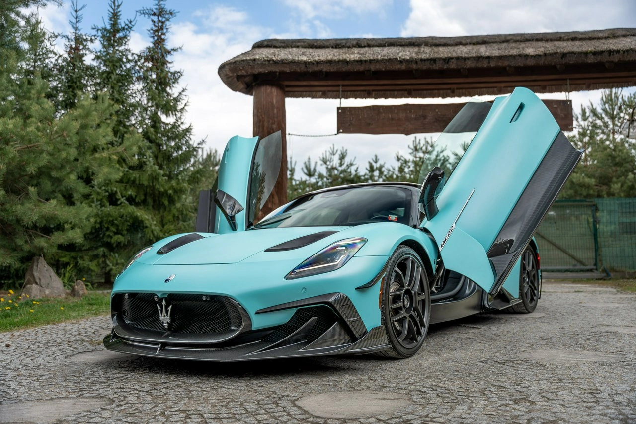 Maserati MC20 - Zdjęcie 32