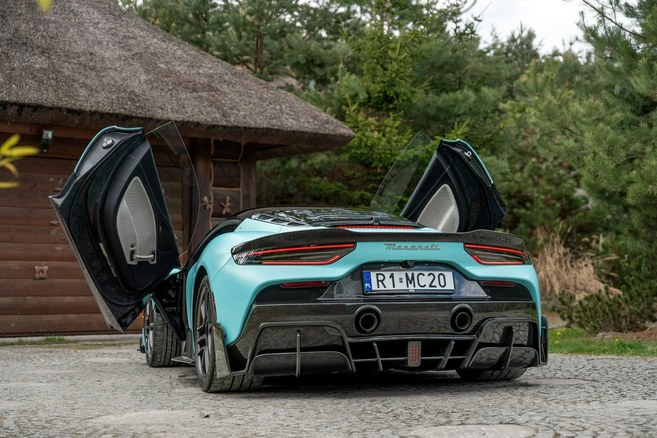 Maserati MC20 - Zdjęcie 40