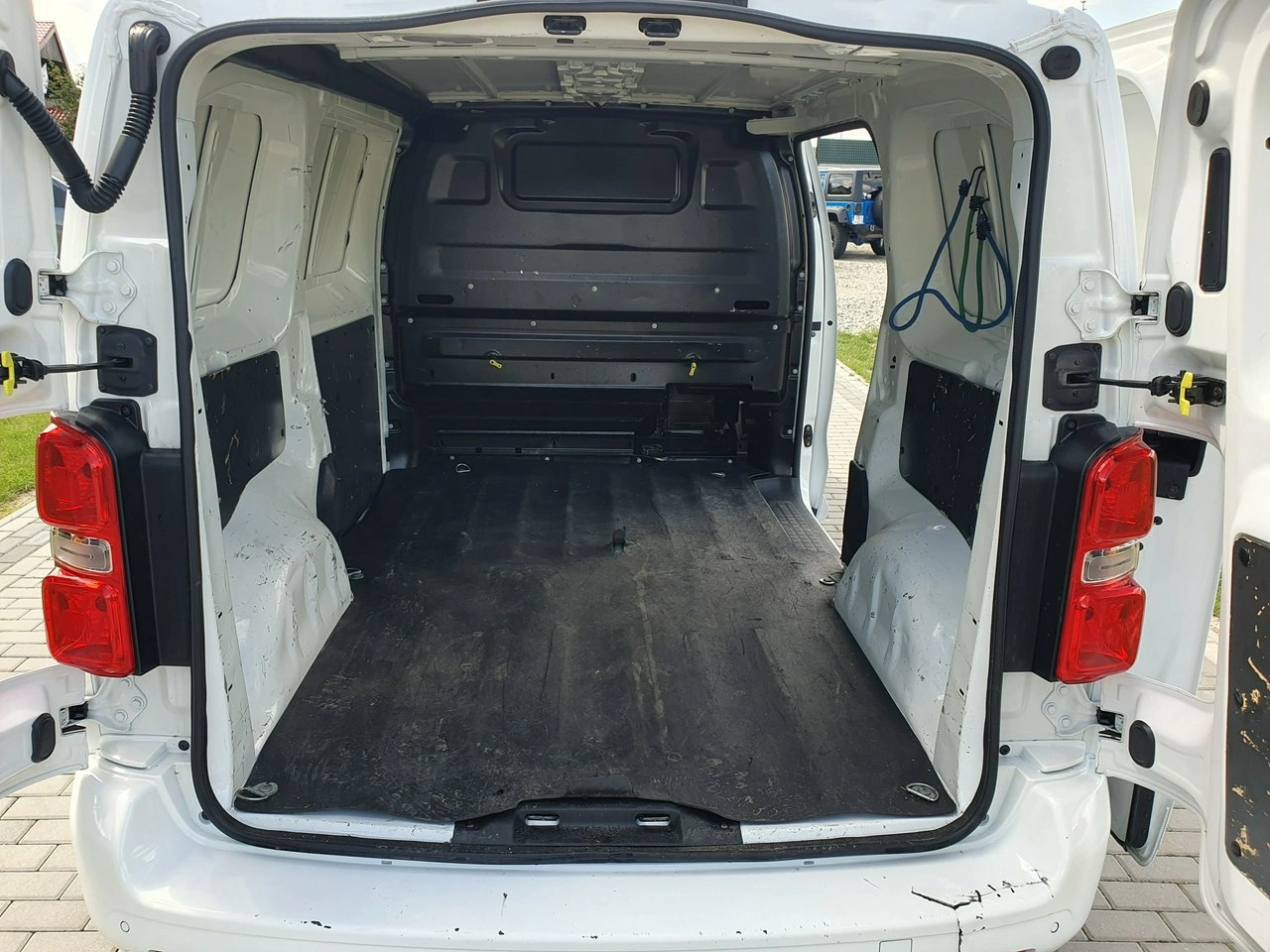 Opel Vivaro - Zdjęcie 14