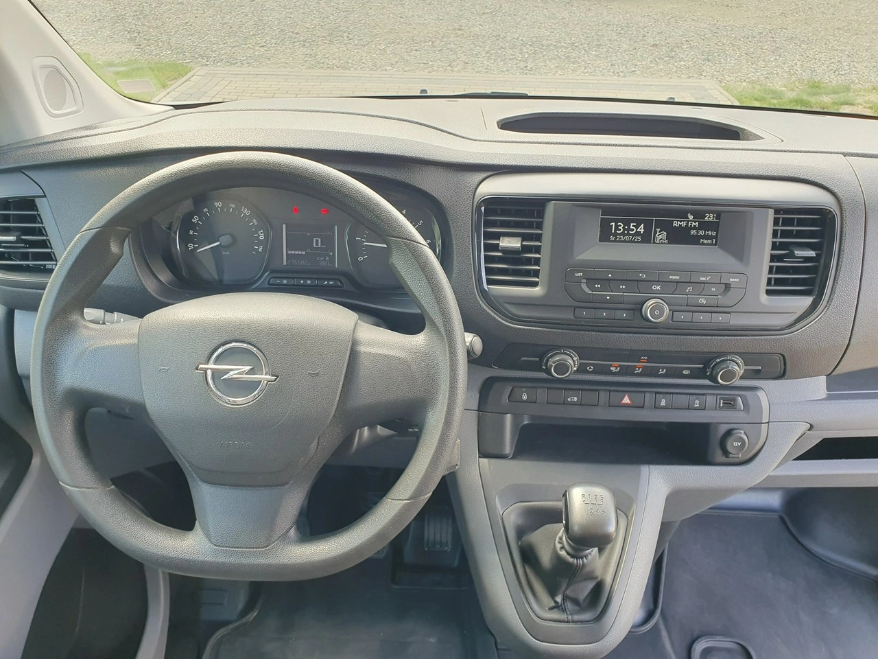 Opel Vivaro - Zdjęcie 28