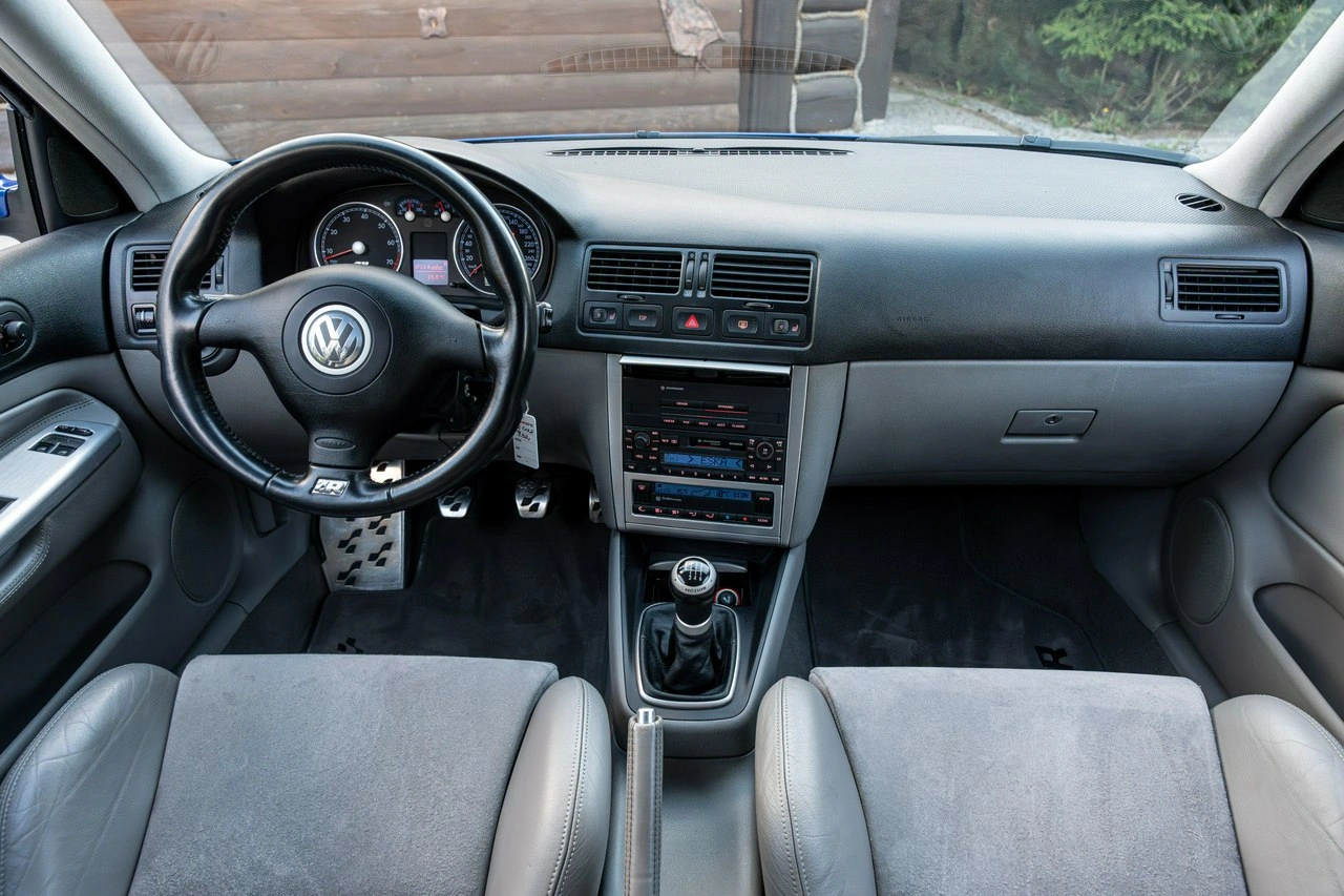 Volkswagen Golf - Zdjęcie 45