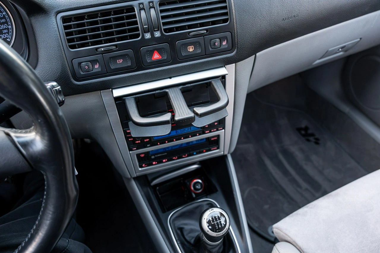 Volkswagen Golf - Zdjęcie 48