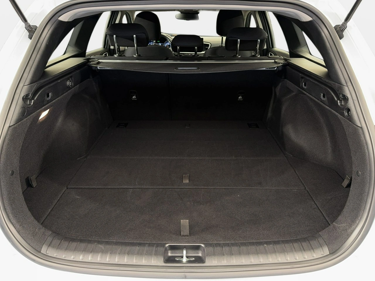Kia Ceed - Zdjęcie 11