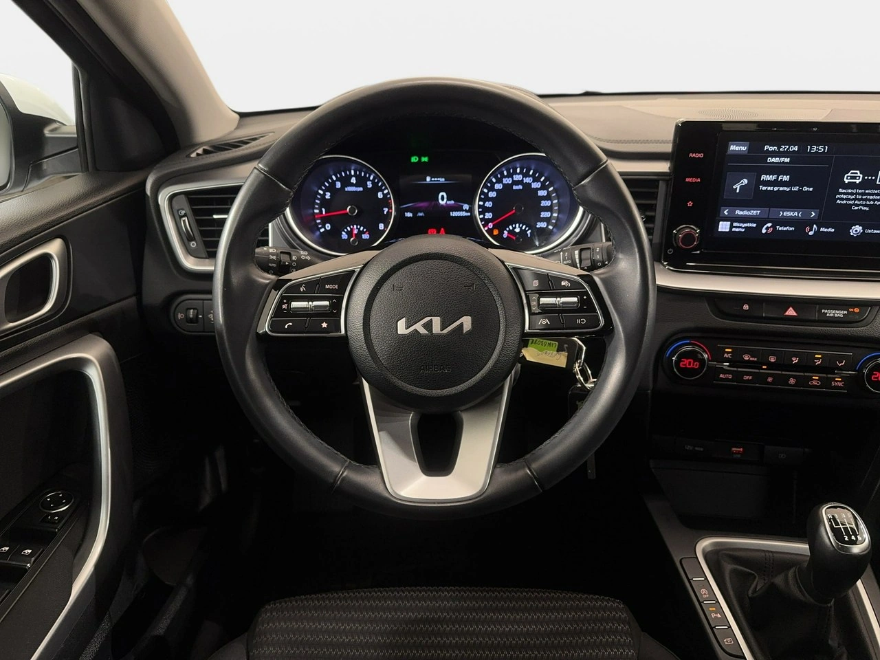 Kia Ceed - Zdjęcie 13