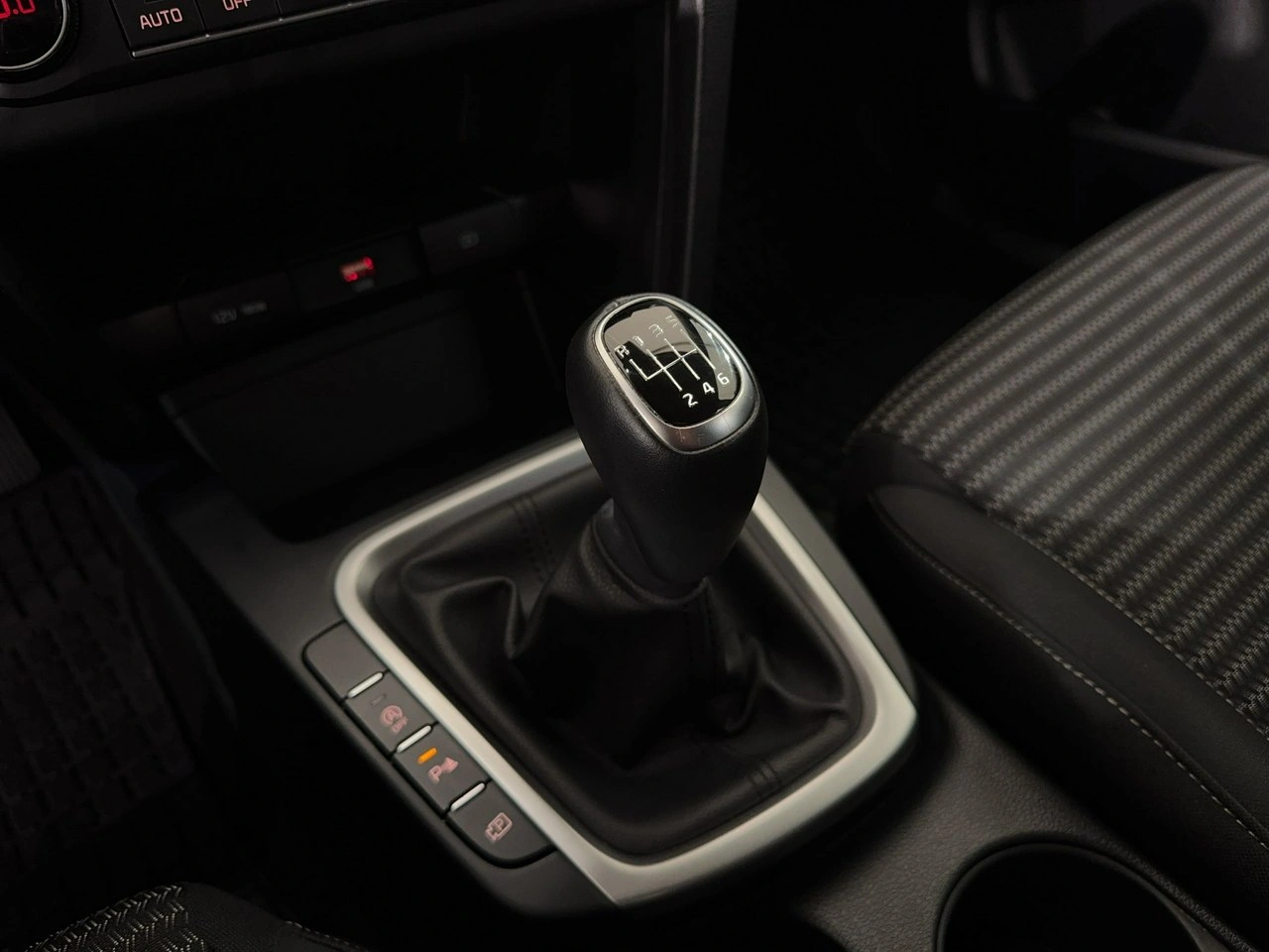 Kia Ceed - Zdjęcie 22